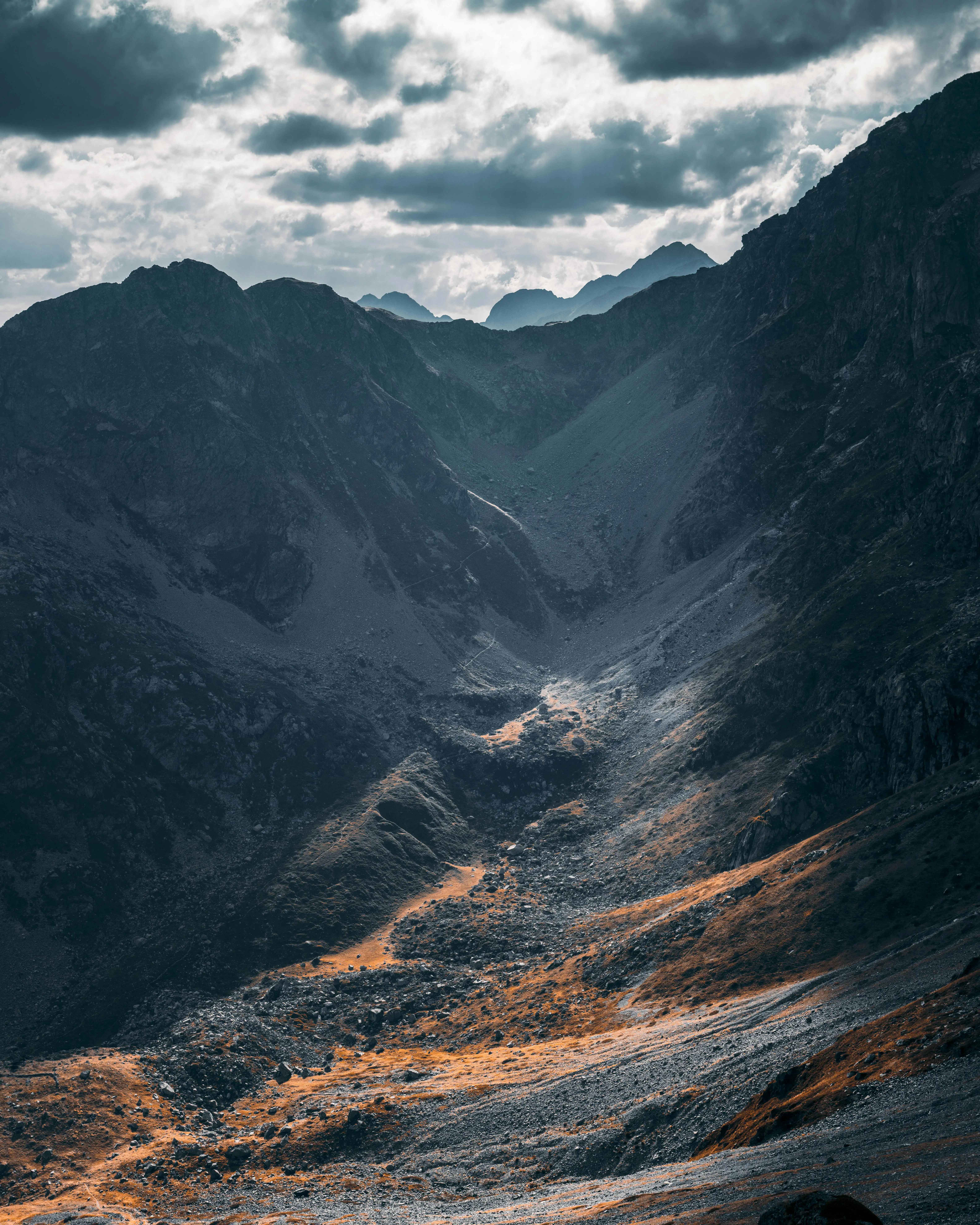 Landscape-contact